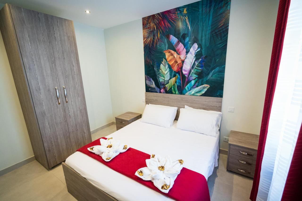 Appartement Red Rose à Marsalforn Extérieur photo