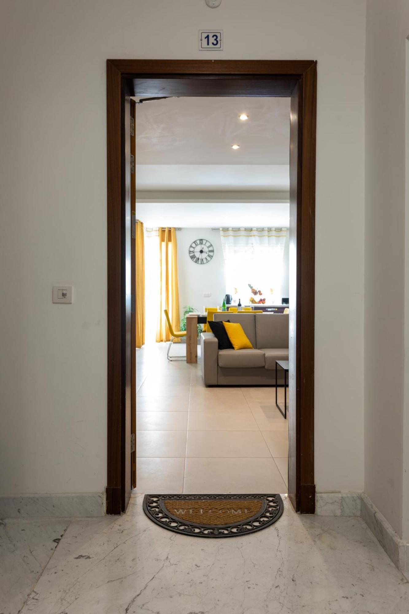 Appartement Red Rose à Marsalforn Extérieur photo